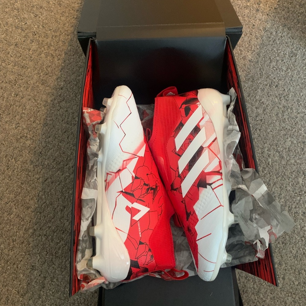 Adidas predators limited edition soccer cleats